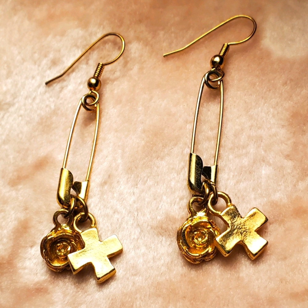 Safety Pin Earrings Gold Rose Cross 90s Vintage